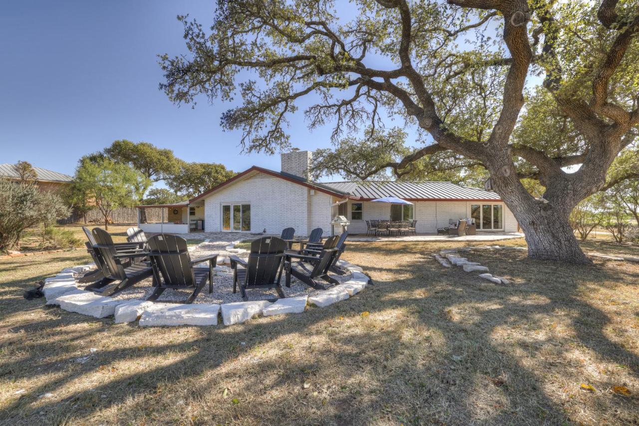 Casa Bonita Firepit-Grill & Hill Country Views! Villa Fredericksburg Eksteriør bilde